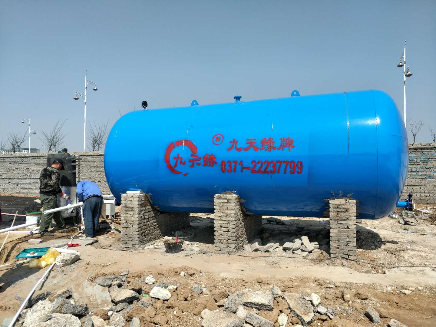安陽(yáng)中北建筑有限公司20噸無(wú)塔供水安裝完畢